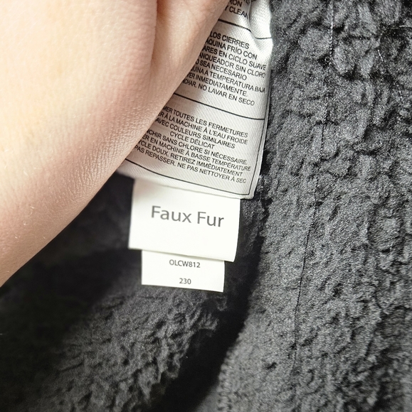🇨🇦Faux Fur Sherpa Hoodie - Picture 3 of 10